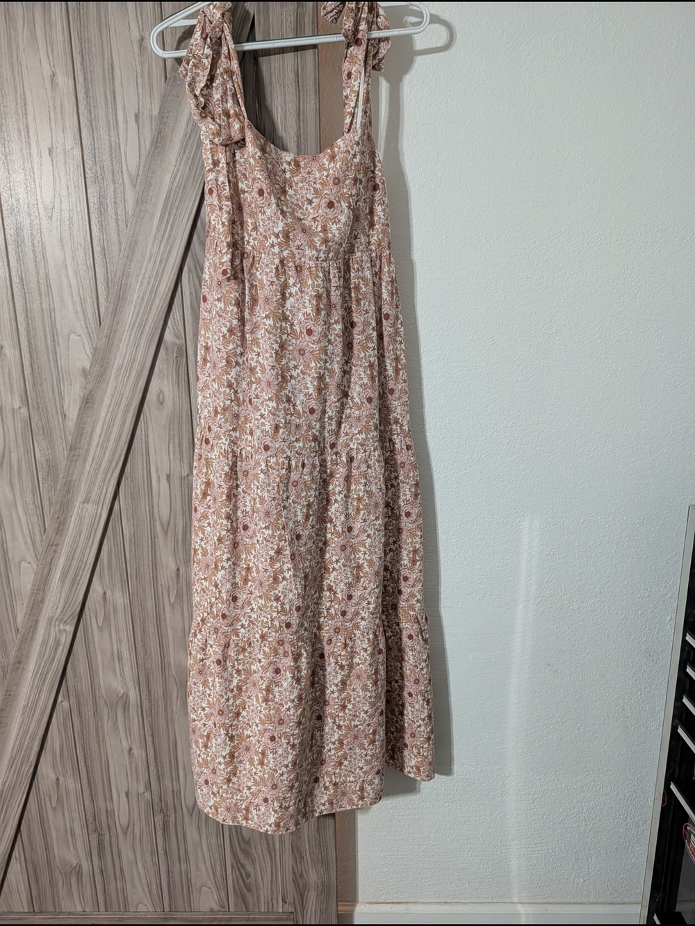 House of Harlow 1960 Floral Maxi Dress in Dusty Rose and Cream